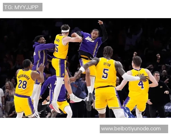 湖人火箭连胜势头强劲雷霆遭遇首败三双王们的辉煌记录再度刷新