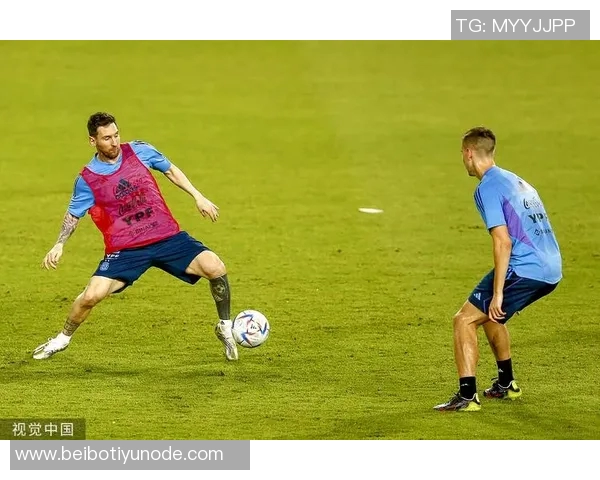 桑坦德主帅无奈感叹梅西左右脚皆能破门训练成果未能奏效