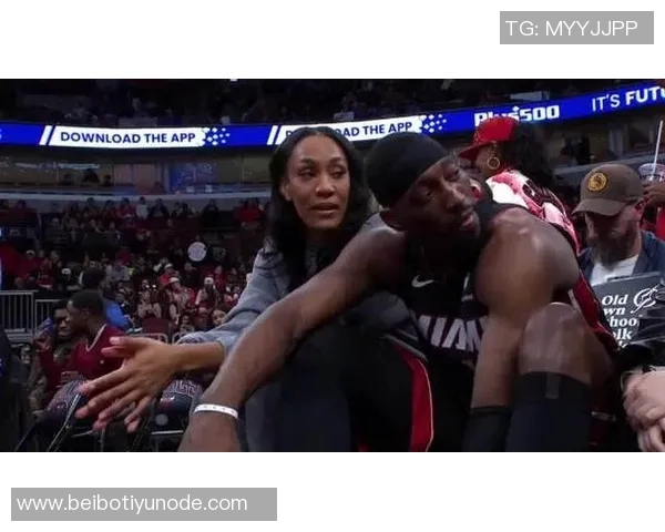 阿贾调侃阿德巴约训练时要展现女性风采引发热议 阿贾调侃阿德巴约训练时要展现女性风采引发热议